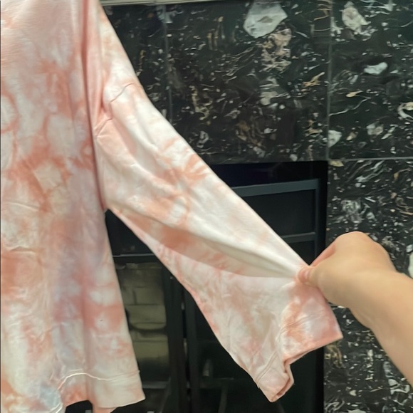 Time and Tru Pink and White Long Sleeve Boxy Sweatshirt - Picture 3 of 10